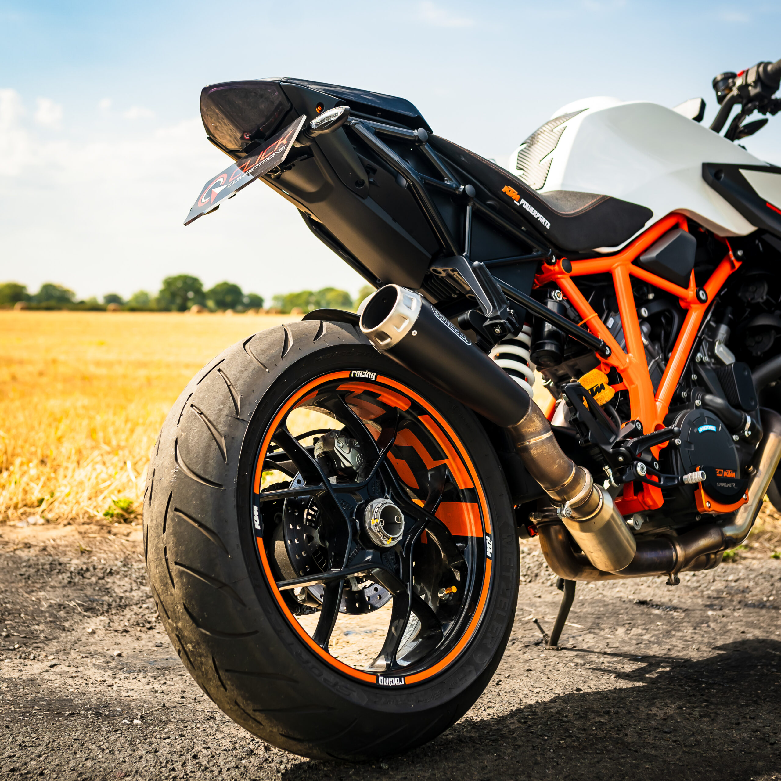 Win This 2020 KTM Superduke 1290R & £500 Cash *FREE UK WIDE DELIVERY* - Image 8